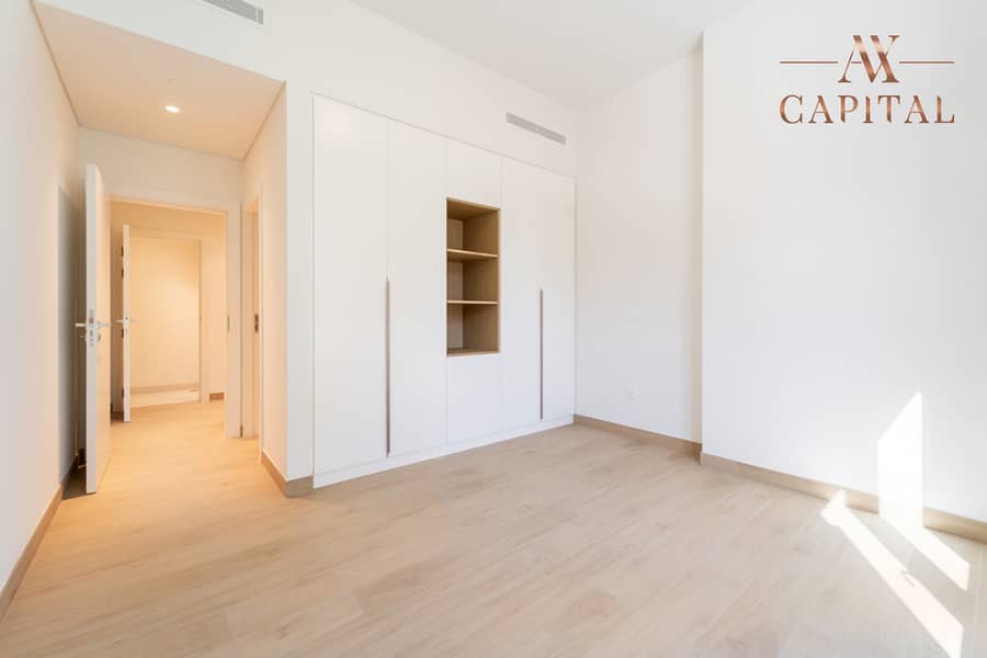 Partial Sea View | Corner and Brand NEW Unit Partial Sea View | Corner and Brand NEW Unit