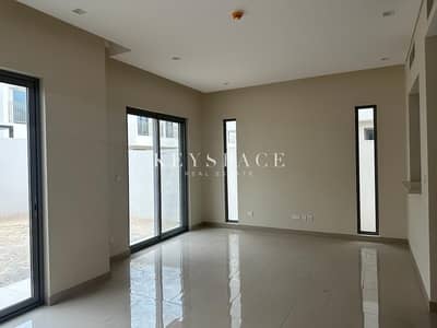 4 Bedroom Villa for Sale in Muwaileh, Sharjah - aac5a31f-5ab3-4b8d-a211-66409763e423. JPG