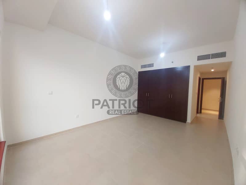 SPACIOUS 2BR APARTMENT WITH BALCONY SPACIOUS 2BR APARTMENT WITH BALCONY