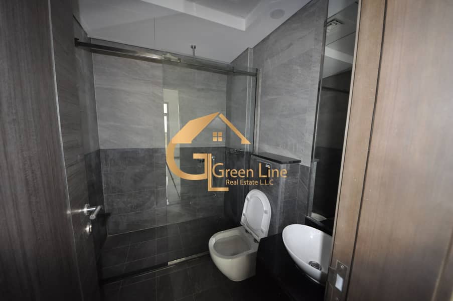 3 Washroom. JPG
