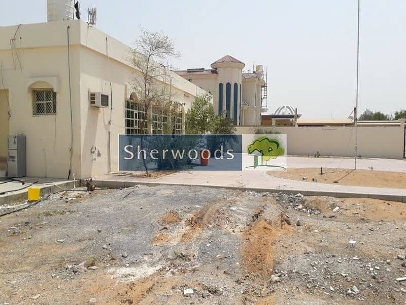 Spacious Villa - Maids Room - Huge Kitchen Spacious Villa - Maids Room - Huge Kitchen