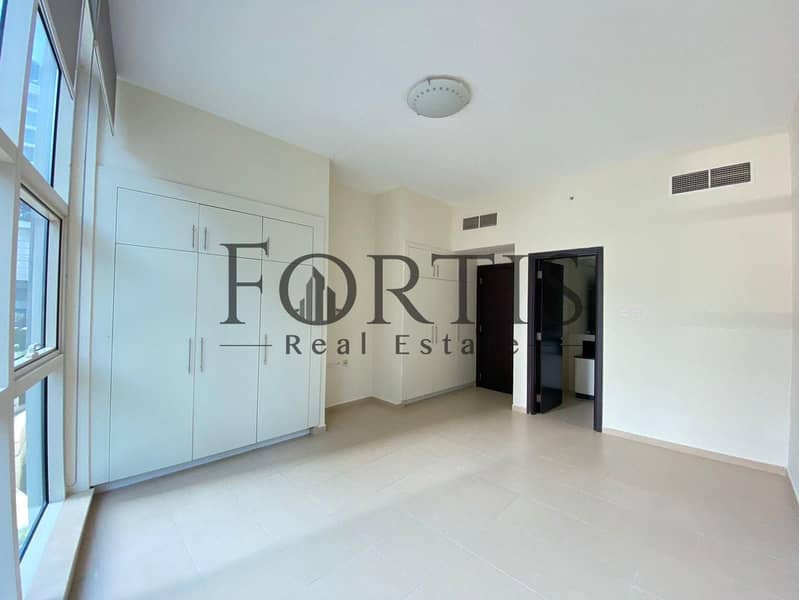CHILLER FREE | LOW FLOOR | BIG LAYOUT | NEAR METRO CHILLER FREE | LOW FLOOR | BIG LAYOUT | NEAR METRO