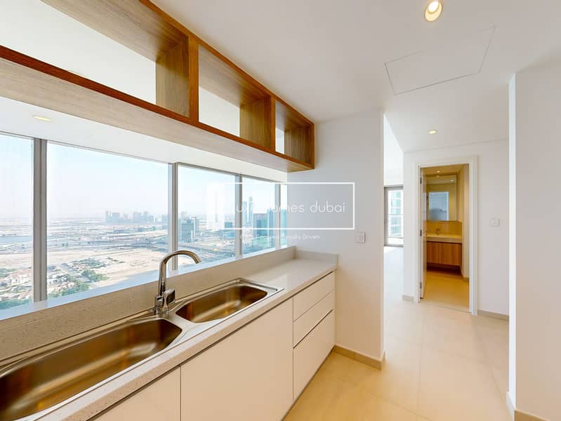 7 Downtown-View-T2-3-Bedrooms-11272023_151845. jpg