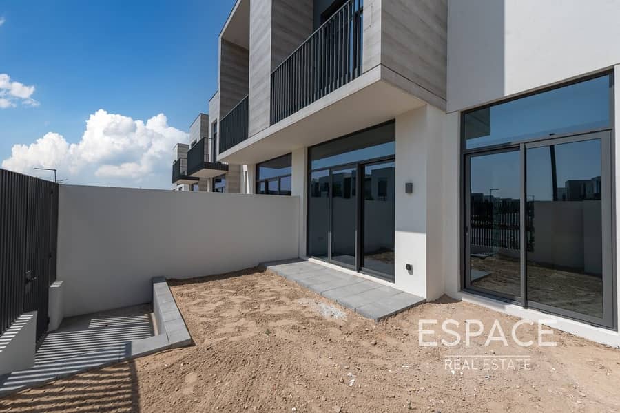 Motivated Seller | Great Investment Unit Motivated Seller | Great Investment Unit
