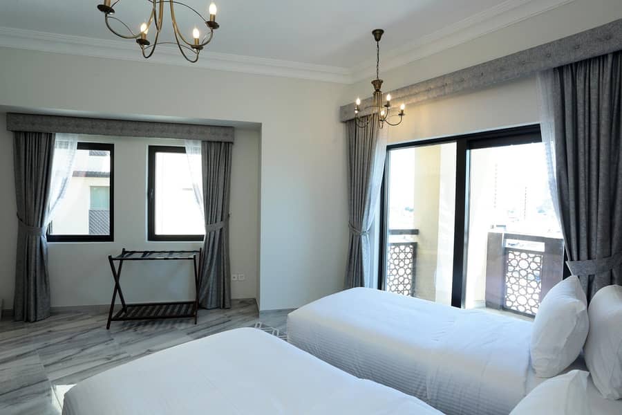 11 Marbella executive 2 bedrooms Balcony