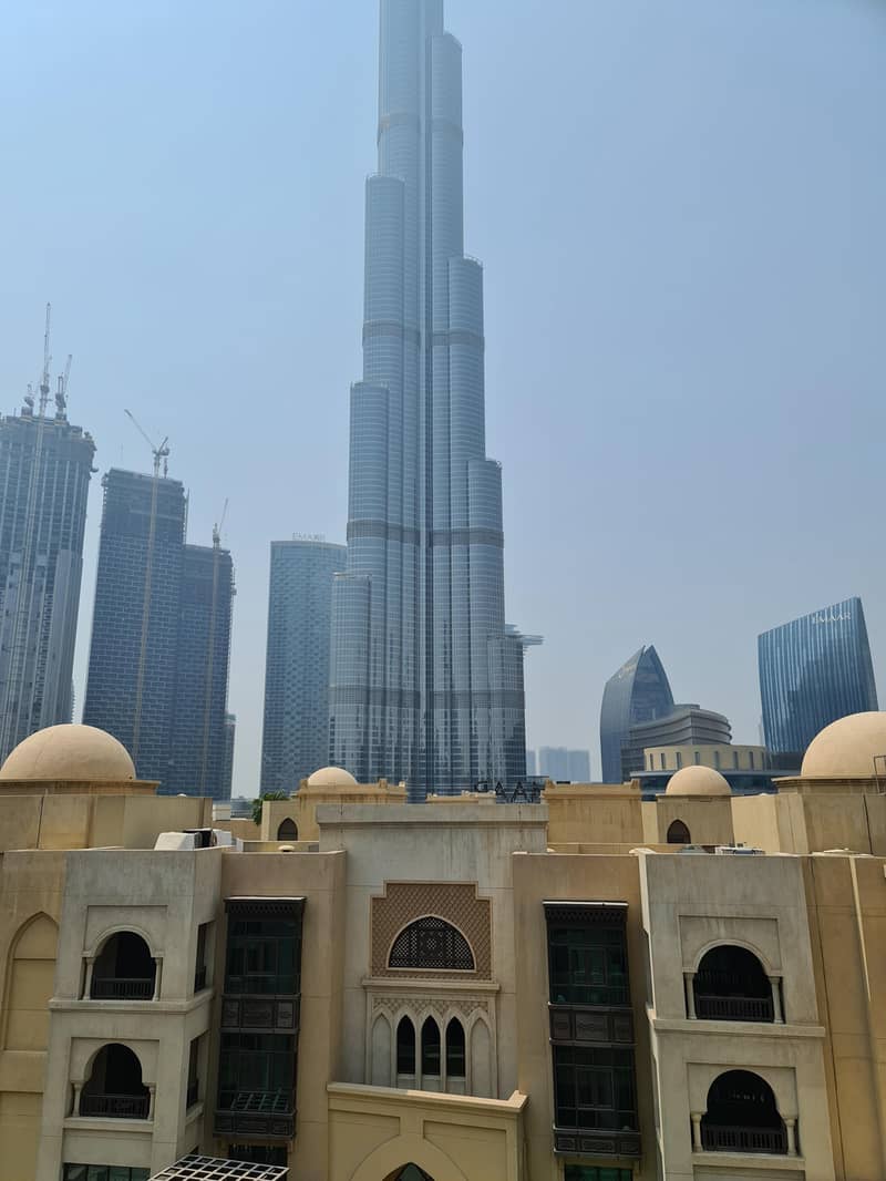 9 Amazing stay at Dubai Downtown - Souk Al Bahar
