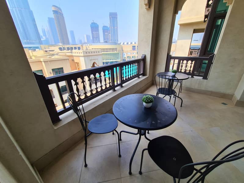 10 Amazing stay at Dubai Downtown - Souk Al Bahar