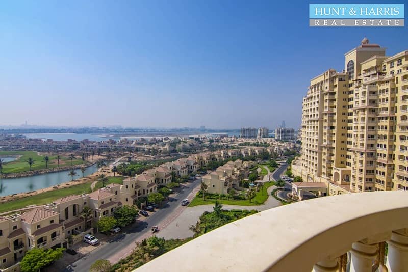Stunning High Floor - Lagoon View - Fully Furnished Stunning High Floor - Lagoon View - Fully Furnished