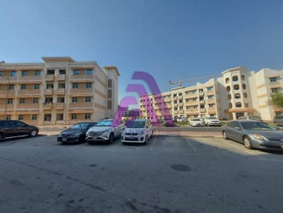 2 Bedroom Flat for Rent in International City, Dubai - Amazing and Spacious Unit With free Maintenance also Near to Dragon Mart