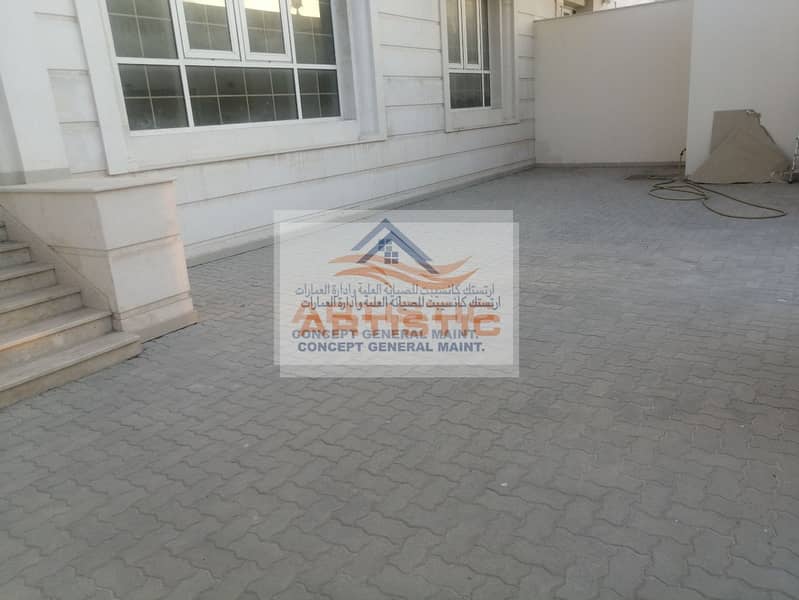 4 Staff accommodation villa with 7 BHK  Available for rent in Khalifa A