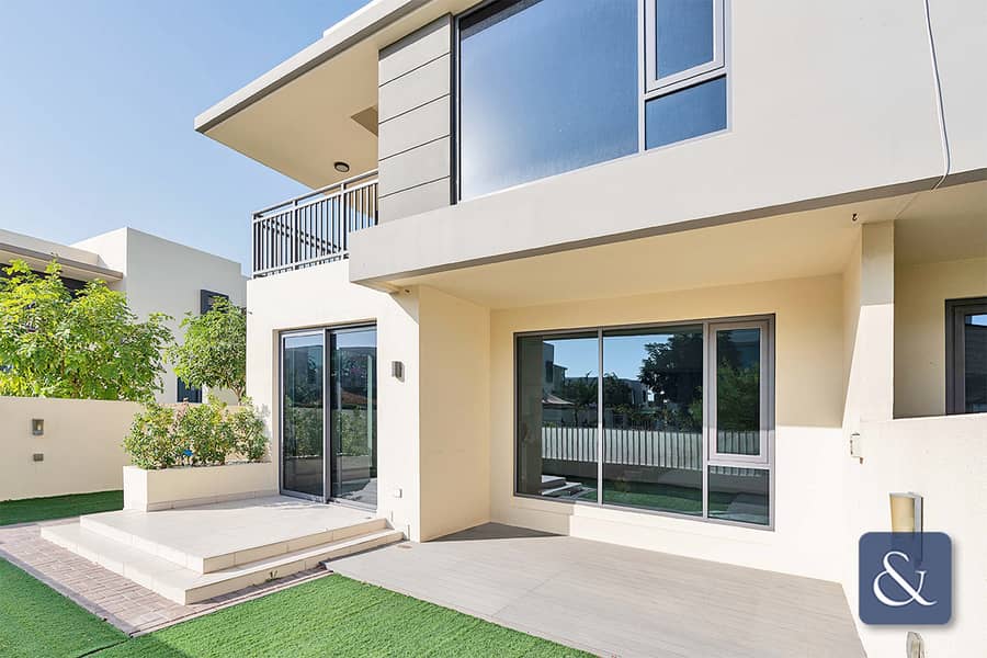 位于迪拜山庄,枫叶社区,枫叶1号公寓 5 卧室的别墅 5200000 AED - 8229355 位于迪拜山庄,枫叶社区,枫叶1号公寓 5 卧室的别墅 5200000 AED - 8229355