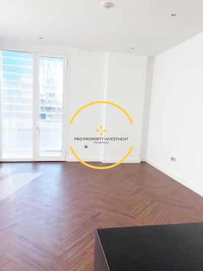 Stunning 1BHK | Great Layout | Prime Location