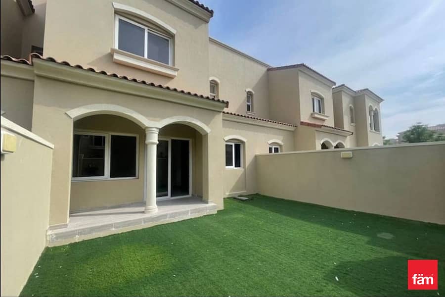 Prime Location | Excellent Condition | Vacant Feb Prime Location | Excellent Condition | Vacant Feb