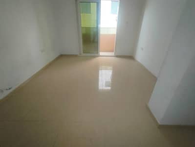 4 Bedroom Flat for Rent in Abu Shagara, Sharjah - Very cheap price Neat and clean #4bhk with balcony