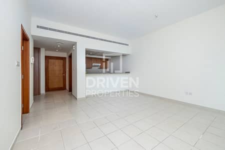 1 Bedroom Flat for Rent in The Greens, Dubai - Ready to Move in and Well-maintained Apt