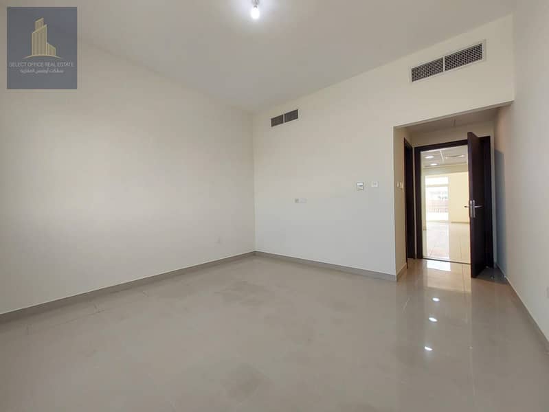8 WhatsApp Image 2023-11-28 at 2.27. 19 PM (1). jpeg