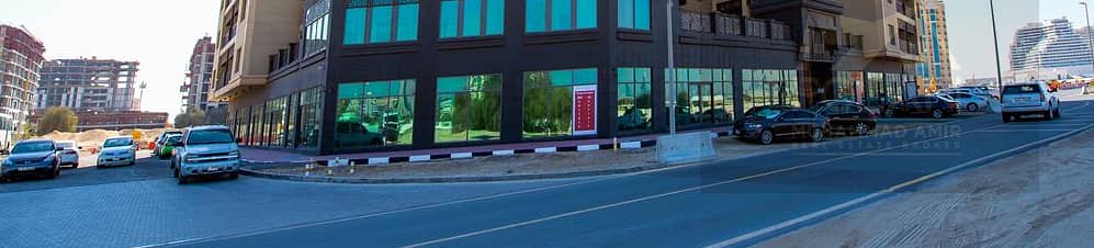 محل مواجهة الطريق العام | شل و كور | فرصة كبيرة للتسوق محل مواجهة الطريق العام | شل و كور | فرصة كبيرة للتسوق