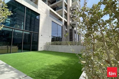 2 Bedroom Flat for Sale in Sobha Hartland, Dubai - Unique Duplex | Large garden | With Lift