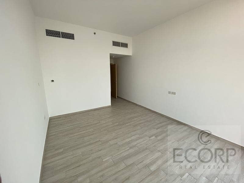 5 Chiller Free | Spacious Layout | Near Park