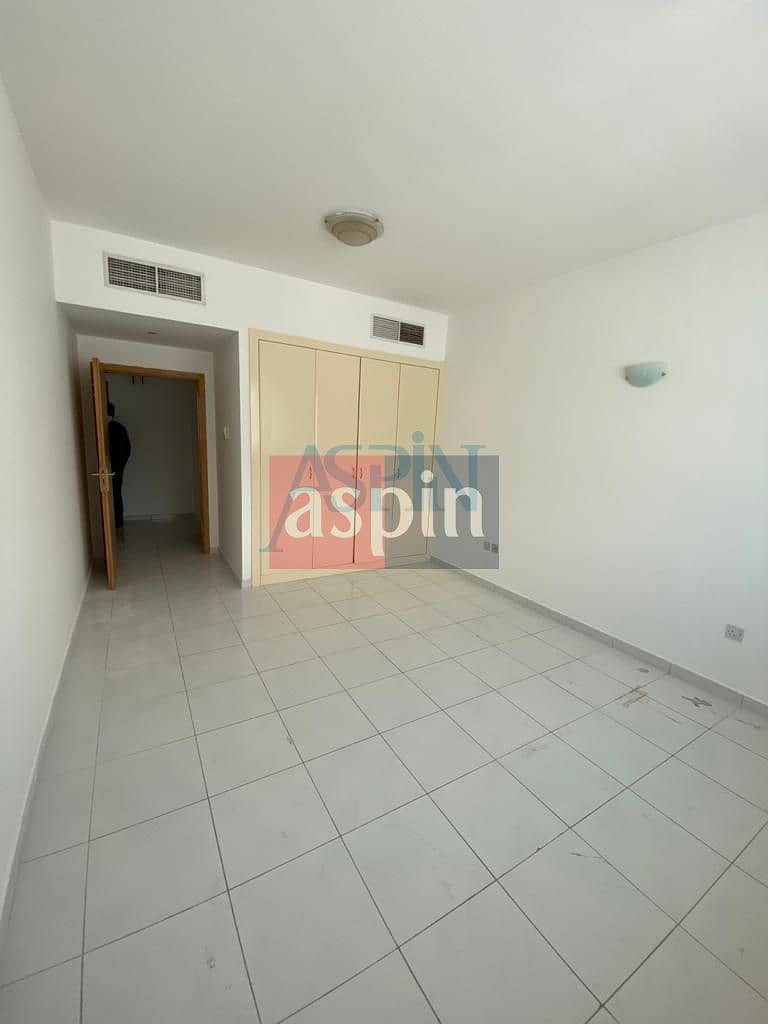 Spacious 2 Beds Apt| Ideal Location| Ready to Move In| Al Hudaiba