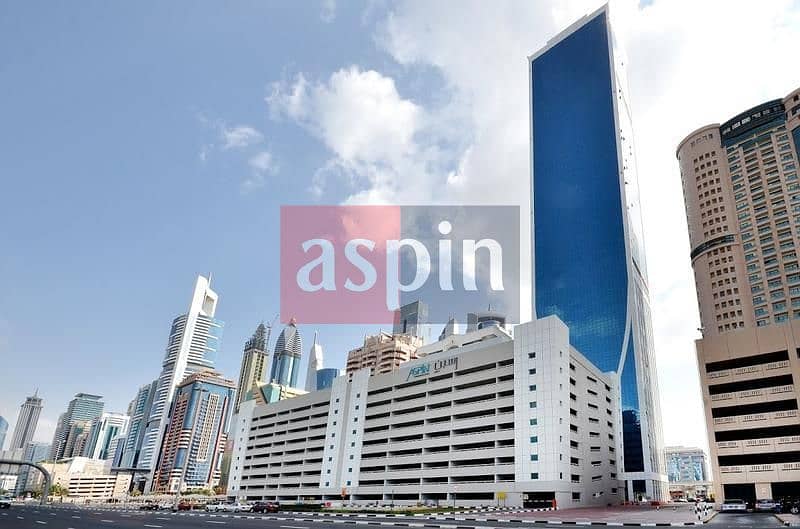 7 Fitted Full Floor Business Center on Sheikh Zayed Road