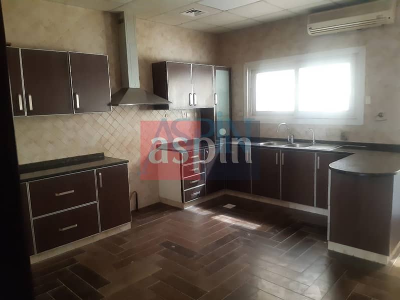 7 Vacant Huge 3 Beds Villa| Well Maintained| Al Quoz 4