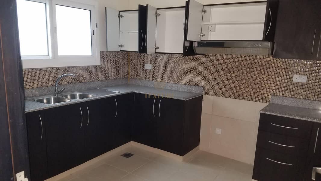 6 Spacious One Bed In Karama For Rent