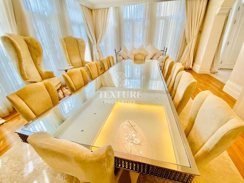 14 Luxurious 5 bedroom Villa in Palm Jumeirah