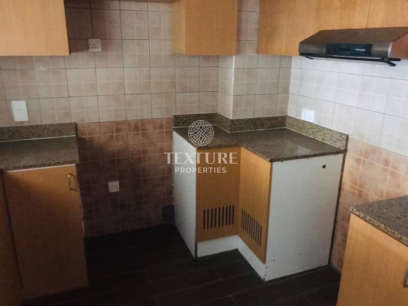 9 Upgraded & Stunning 1 Bedroom for Rent | Double balcony | 36k by 6 chqs | Silicon Oasis