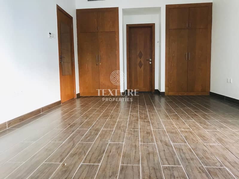 10 Upgraded & Stunning 1 Bedroom for Rent | Double balcony | 36k by 6 chqs | Silicon Oasis