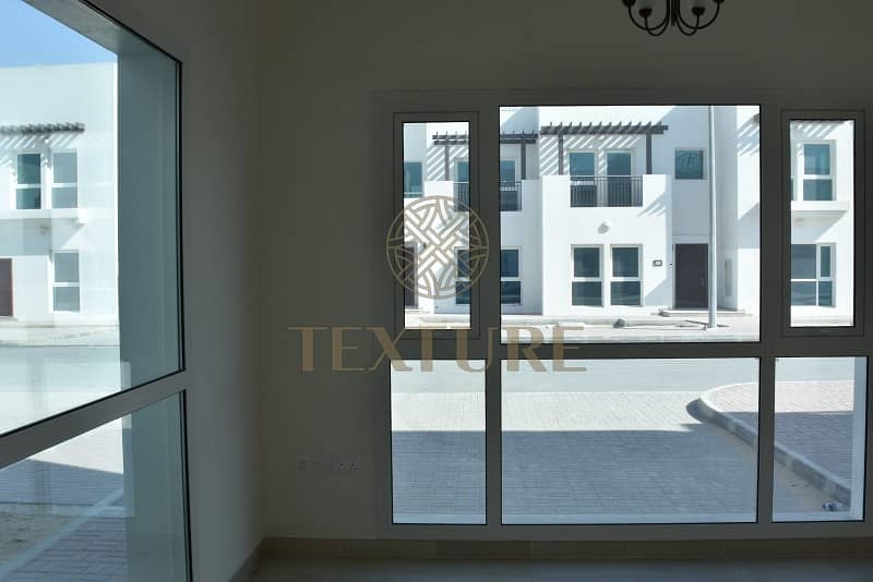 7 READY TO MOVE IN! 1 BR Brand New Apartment AED 52K