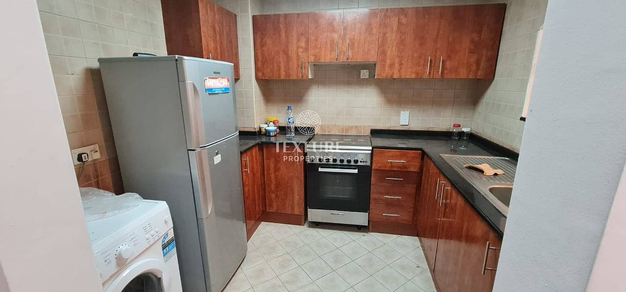 7 Spacious | One Bedroom Apartment for Sale | University View