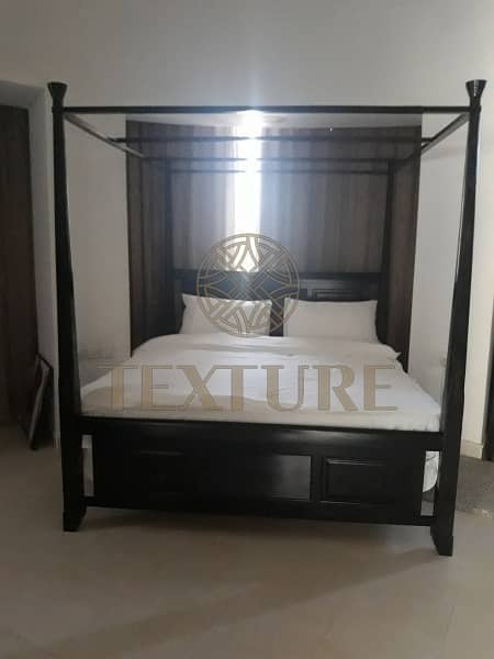 12 Jumeirah 1.   Lovely 4 bed Independent Villa