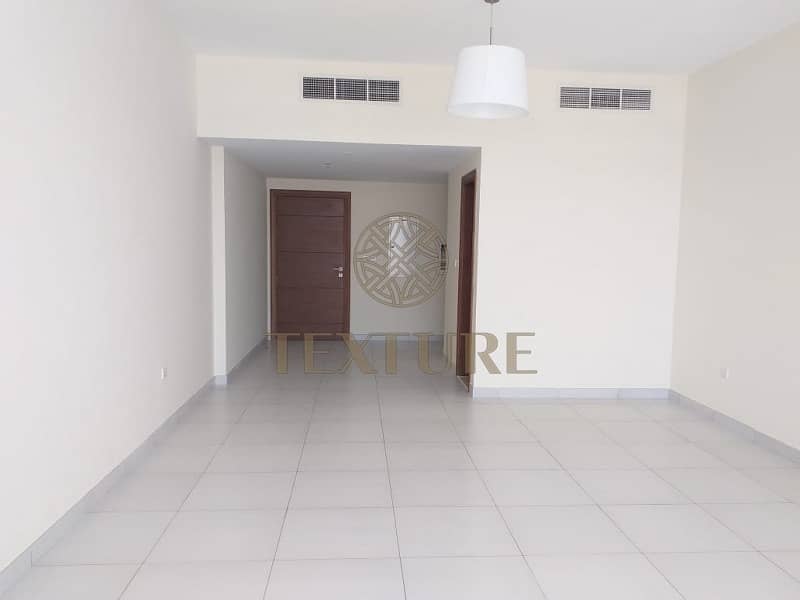 Beautiful 3BHK with Maid Room for Rent in JVC
