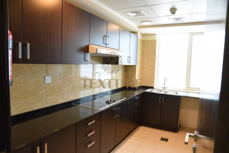 4 **Spacious 1BR for Rent in Durar 1 - AED 35K**