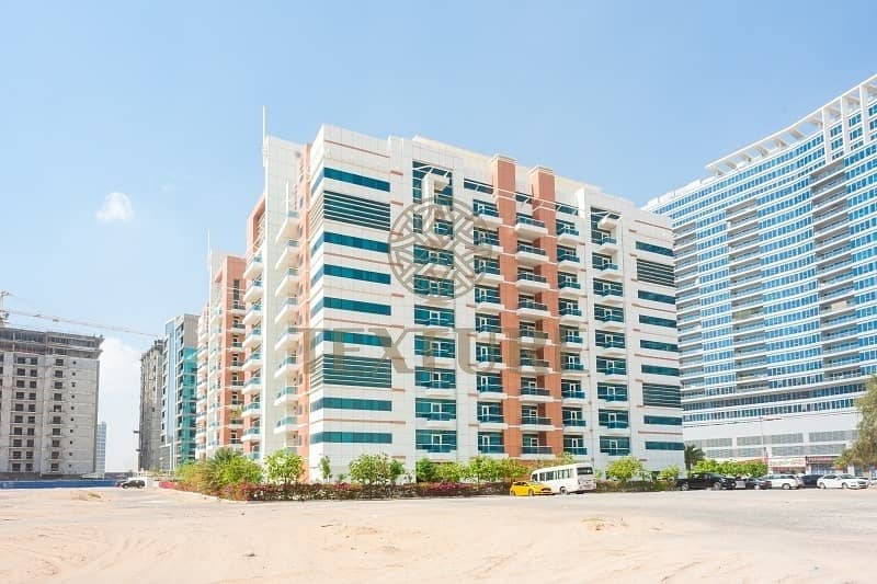 17 Limited Offer 0% DP / Pay only AED 6000 - Ready to Move In!