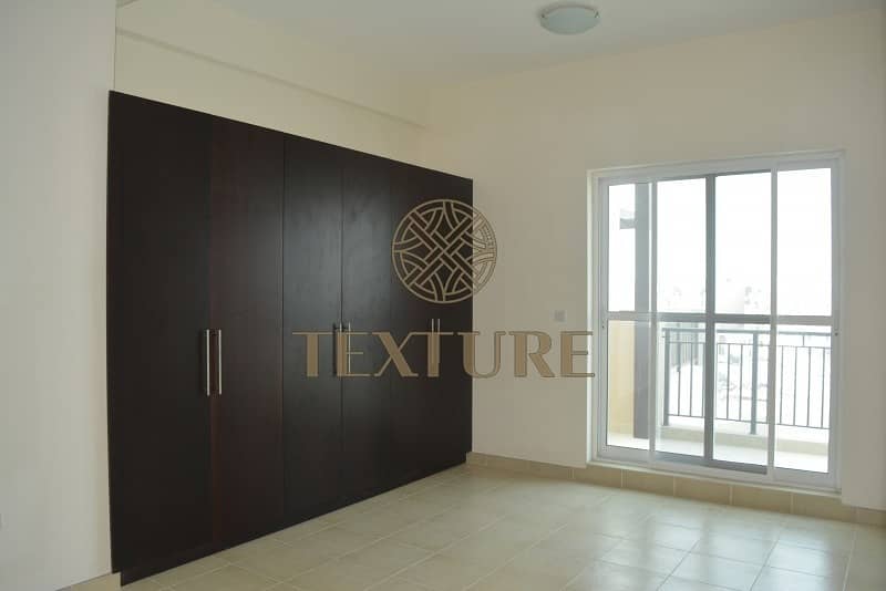10 2BR Brand New House near to Business Bay -AED 70K