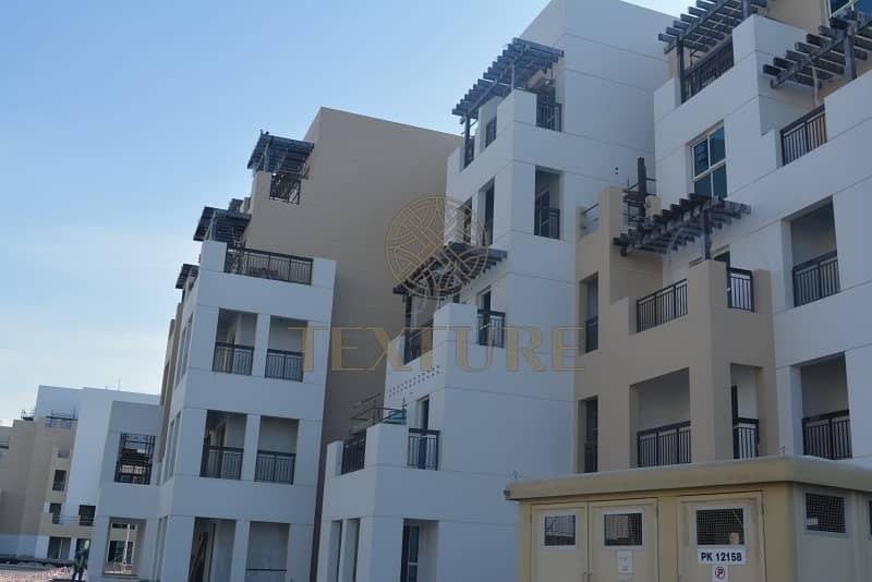 6 Resale Studio in Al khail heights only 400K!