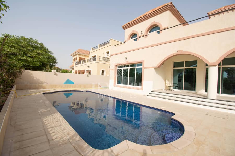 16 Luxury 7 BR+Courtyard+Pool