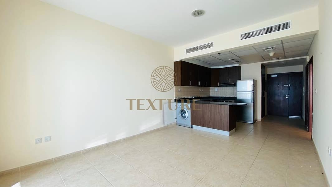 Full Sea View | Spacious 1 BR with Balcony