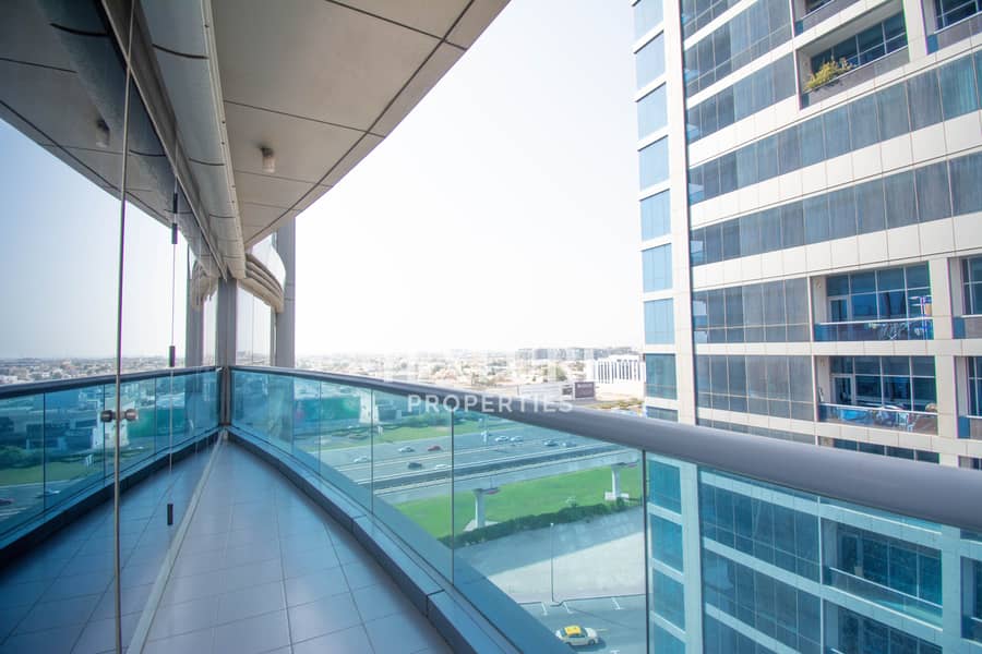 10 Chiller & Maintenance Free | Burj Khalifa View | Close to Metro Station
