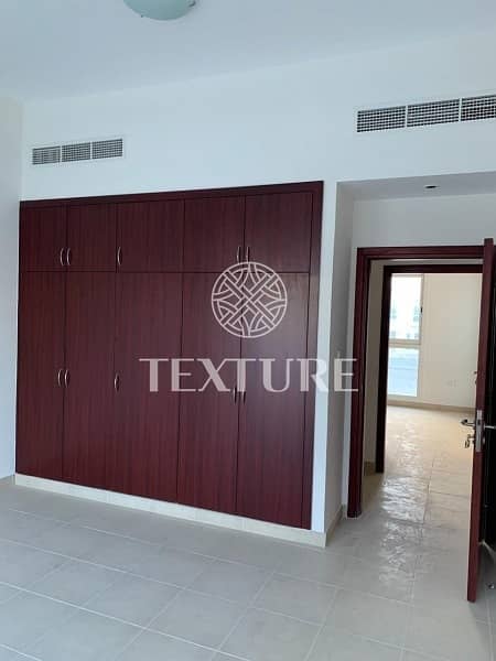 5 Brand 5 BR New Villa +Majlis Room + Maid Room