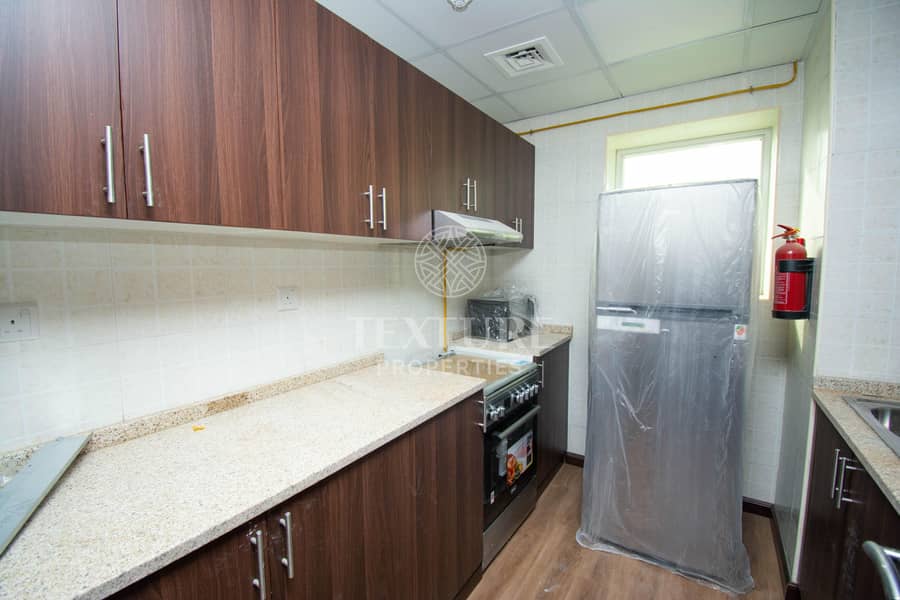 4 Spacious 2 Bedroom | Fitted Kitchen | Canal View | Wooden Floor