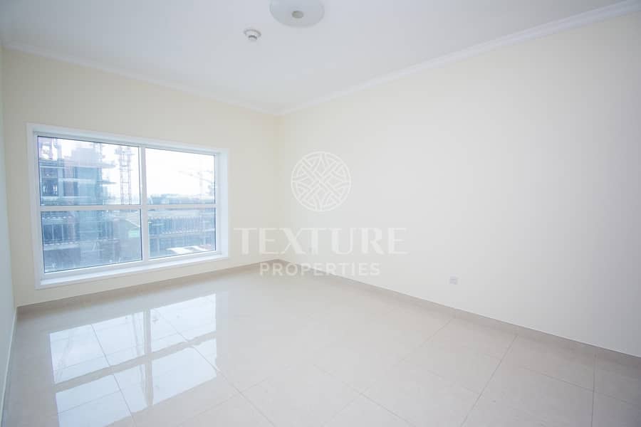 Hot Deal  | One Month Rent Free | Best Location | 3 Bedroom Apartment | Business Bay