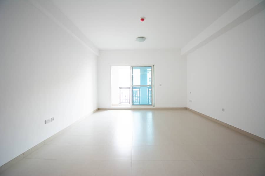 2 Spacious Studio Apartment for Rent in Al Khail Heights