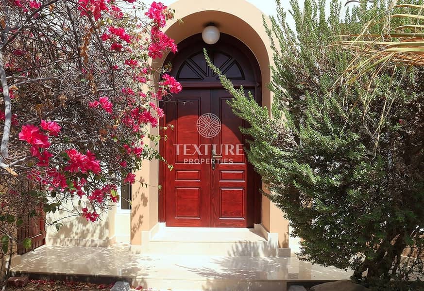 Renovated | 3 Bedroom Villa + Maid for Rent | Private Garden | Pet Friendly | Jumeirah