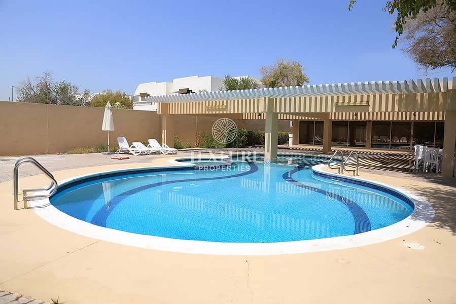 15 Renovated | 3 Bedroom Villa + Maid for Rent | Private Garden | Pet Friendly | Jumeirah