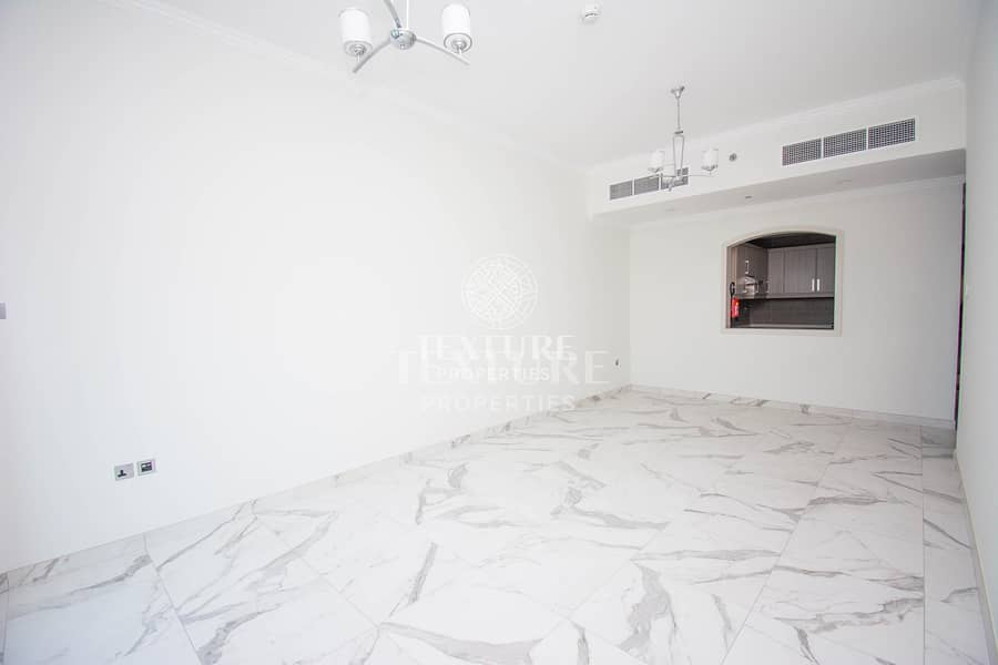 1 Month Free| Fully Fitted Kitchen| 5 Mins from Dubai Mall
