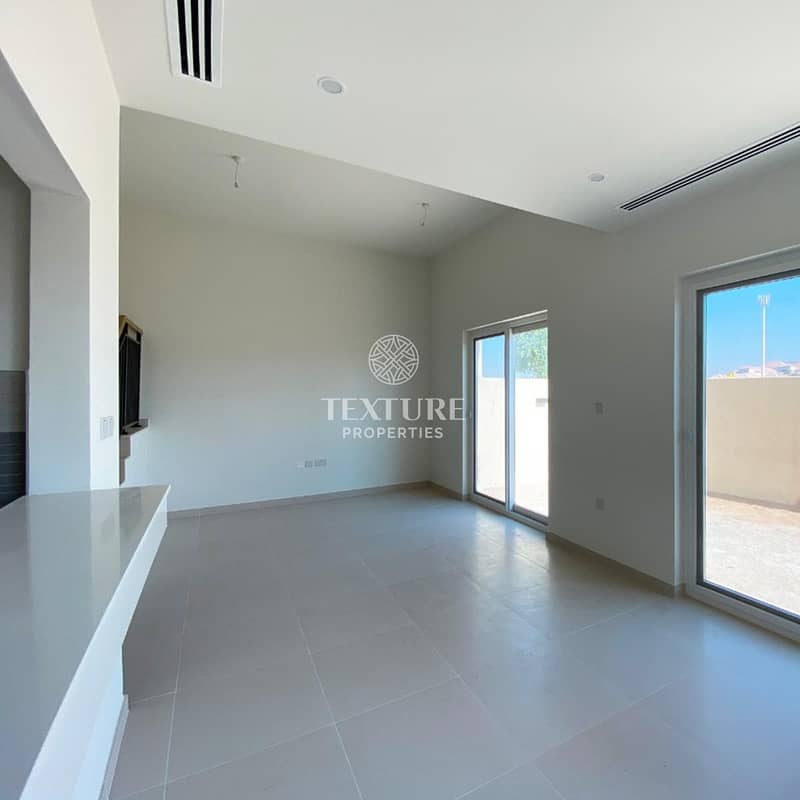 7 Ready To Move-In | Premium | 3 Bed+Maid Villa