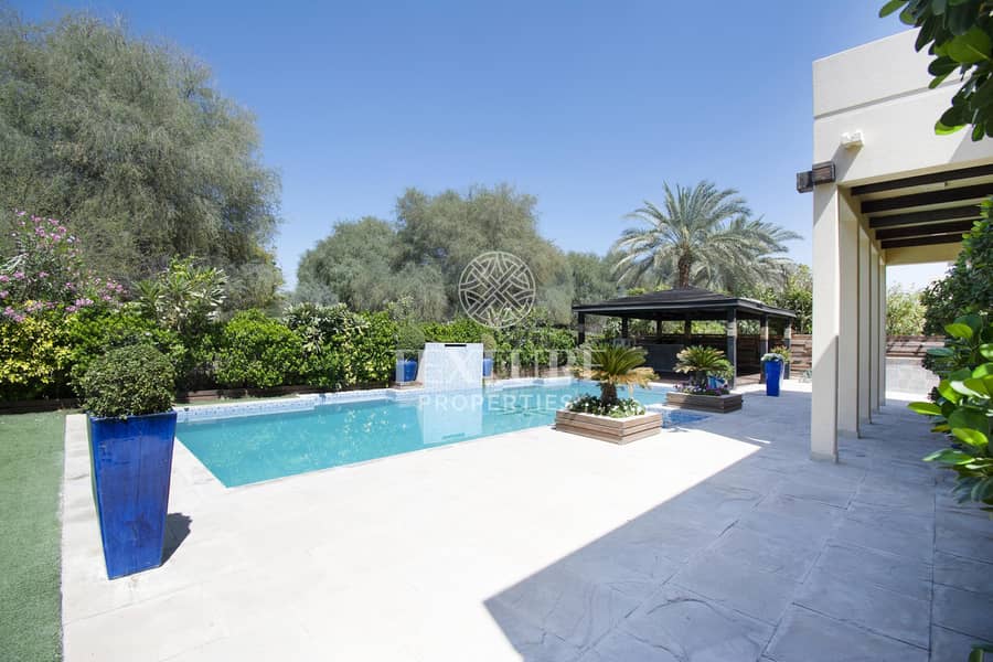 30 Fully Renovated 5 Bed Villa | Private Swimming Pool